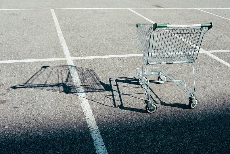 Heroic grocery store encounter with a shopping cart